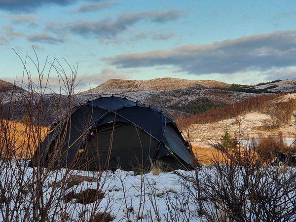 NORTENT_Vern_2_Person_4_Season_Backpacking_Tent_in_Snowy_landscape_4_600x600.jpg